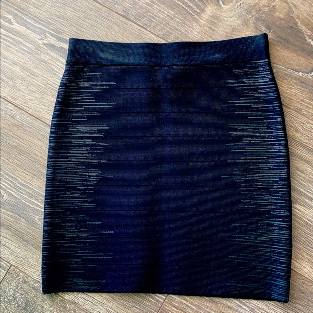 Guess Black miniskirt, extra small